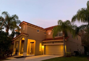 Large 6 Bedroom Home Near Disney World - Private Pool, Hot Tub and Grill